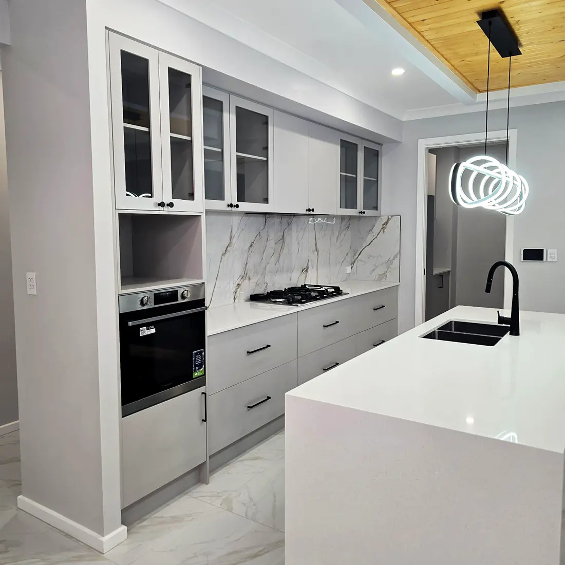 licensed queensland builders